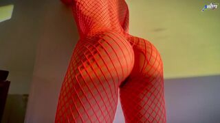 Innocent Colombian Amateur Showed Her Bad Side And Squeezed A BBC With Sentones!